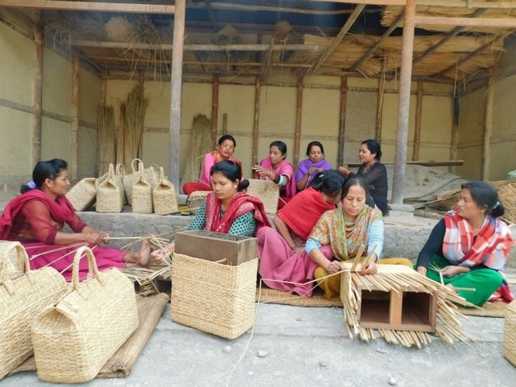 About Us sustainability & fair trade in our crafts